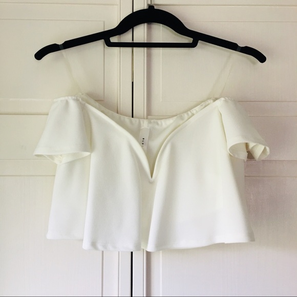Blue Blush Tops - Blue Blush Crop Top Blue Blush Tops - Blue Blush Crop Top